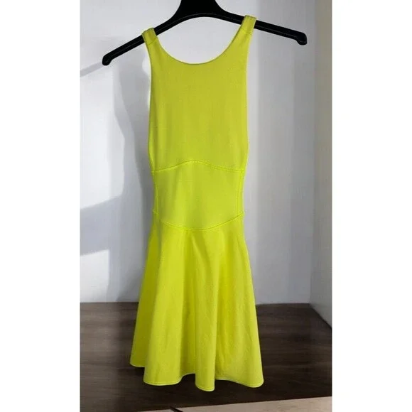 Lululemon Court Crush Dress Electric Lemon Yellow Tennis Pickleball Size 8 - Picture 2 of 16